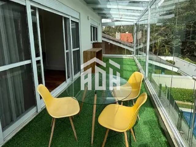 Casa para Venda em Santana de Parnaíba - 3