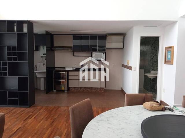 #717 - Apartamento para Locação em Santana de Parnaíba - SP