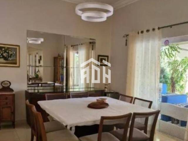 Casa para Venda em Santana de Parnaíba - 5