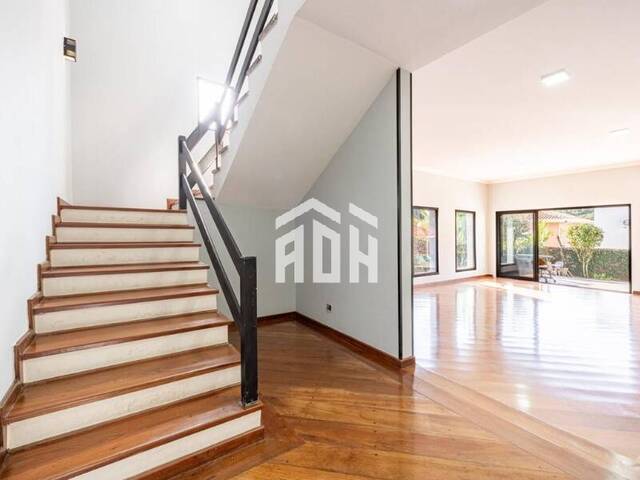#78 - Casa para Venda em Santana de Parnaíba - SP