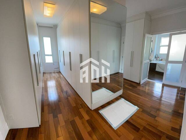 Casa para Venda em Santana de Parnaíba - 2