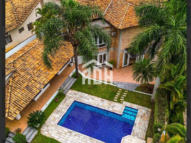 Casa para Venda em Santana de Parnaíba - 3