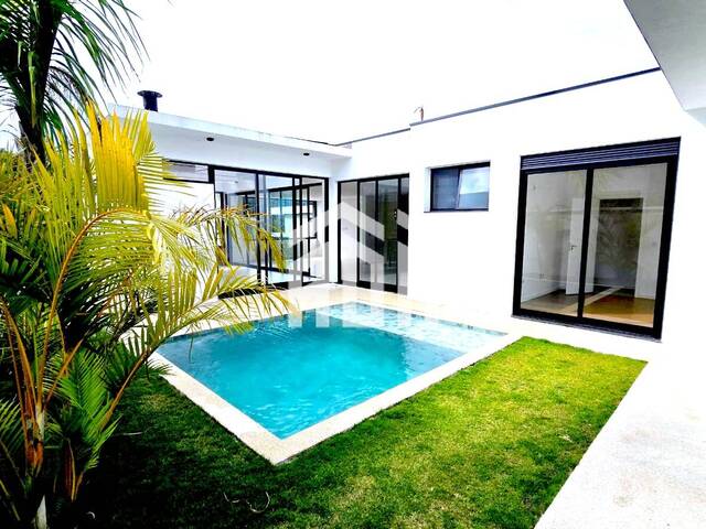 Casa para Venda em Santana de Parnaíba - 5