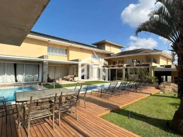 #779 - Casa para Venda em Santana de Parnaíba - SP