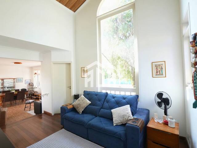 Casa para Venda em Santana de Parnaíba - 3