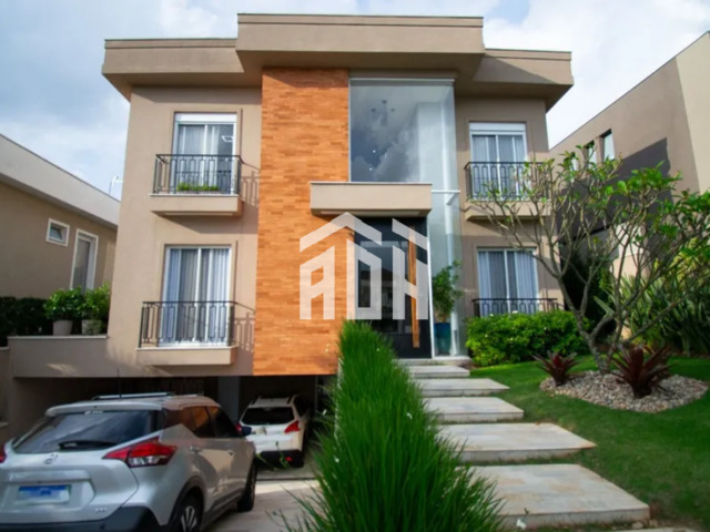 #787 - Casa para Locação em Santana de Parnaíba - SP