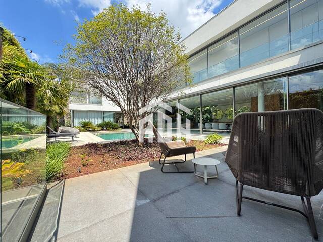 Casa para Venda em Santana de Parnaíba - 4