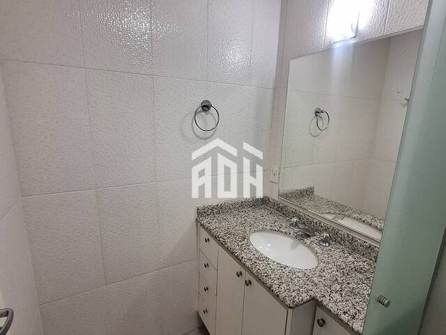 #952 - Apartamento para Locação em Barueri - SP