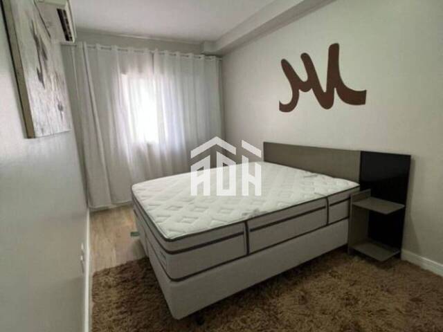 #991 - Apartamento para Locação em Barueri - SP