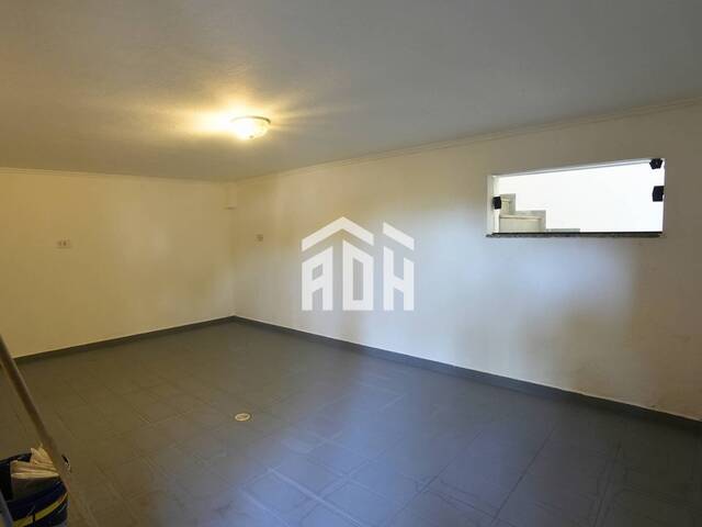 Casa para Venda em Santana de Parnaíba - 2