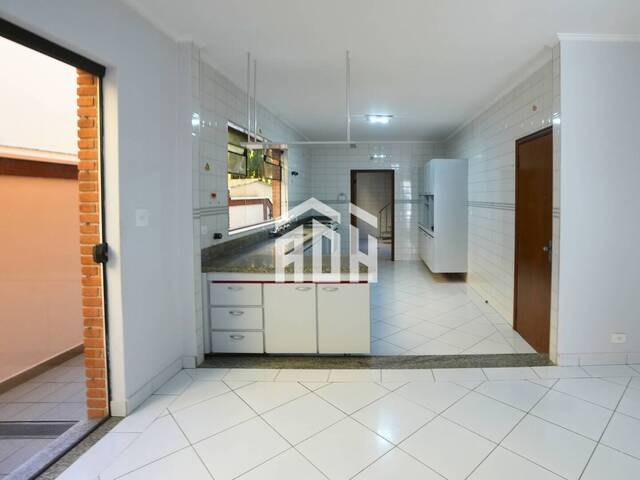 Casa para Venda em Santana de Parnaíba - 4