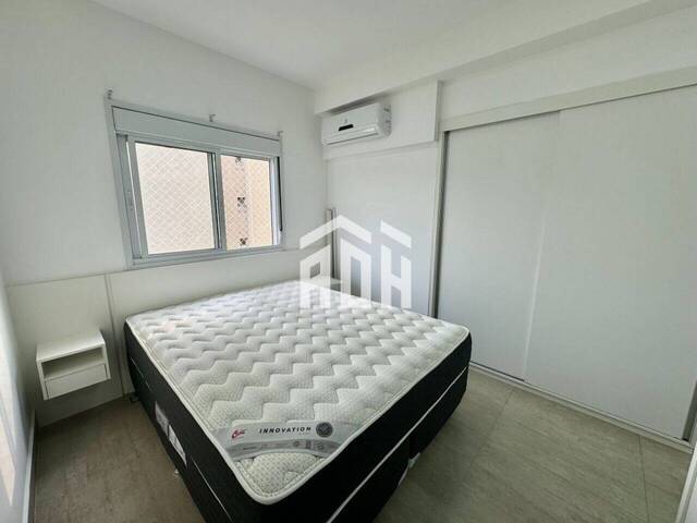 #993 - Apartamento para Locação em Barueri - SP