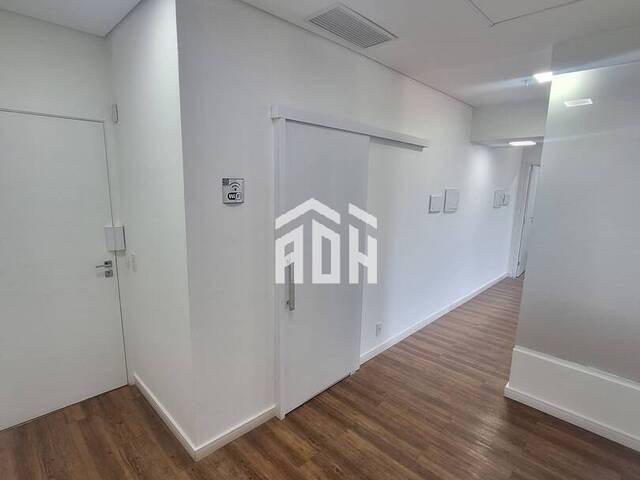 #1000 - Sala para Venda em Barueri - SP