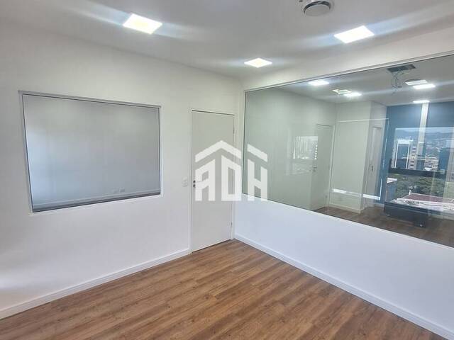 Sala para Venda em Barueri - 5