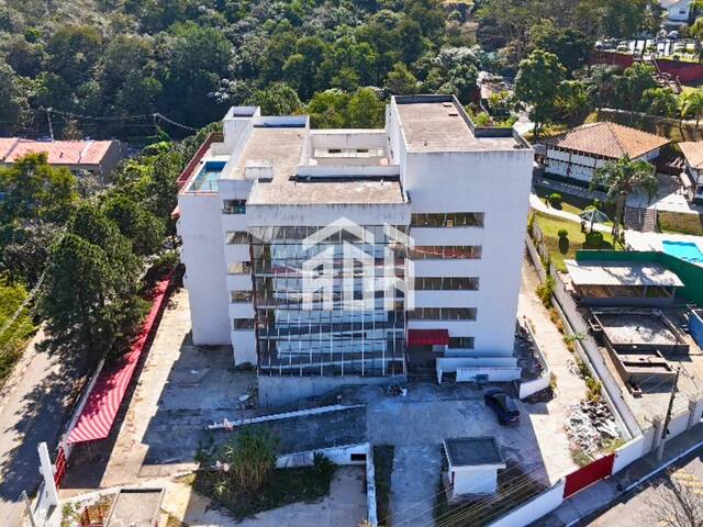 Sala para Venda em Santana de Parnaíba - 2