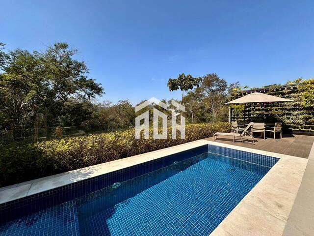 Casa para Venda em Santana de Parnaíba - 2