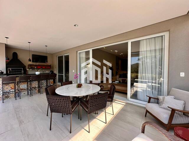 Casa para Venda em Santana de Parnaíba - 4