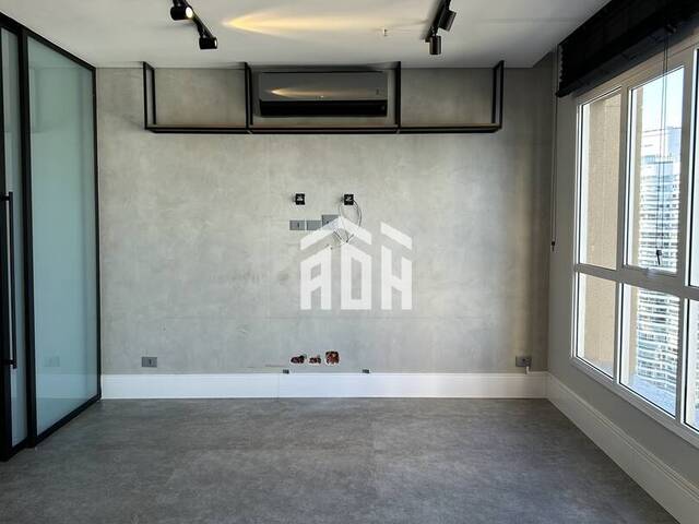 Sala para Venda em Barueri - 4