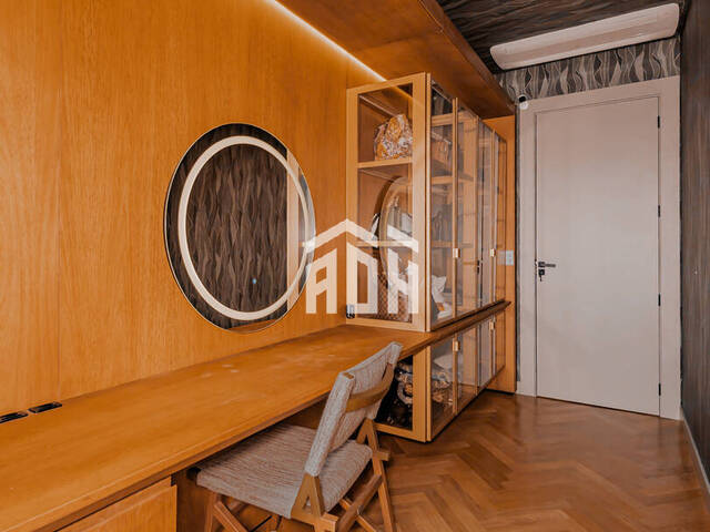 Casa para Venda em Santana de Parnaíba - 4