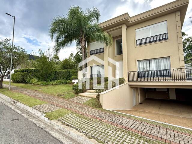 #1049 - Casa para Venda em Santana de Parnaíba - SP