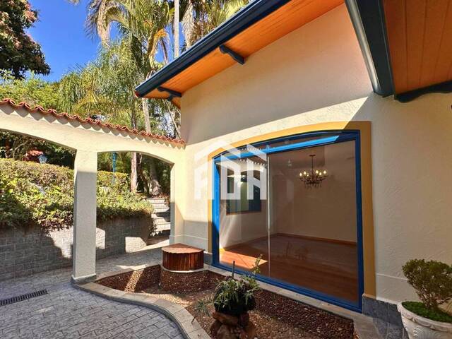 Casa para Venda em Santana de Parnaíba - 5