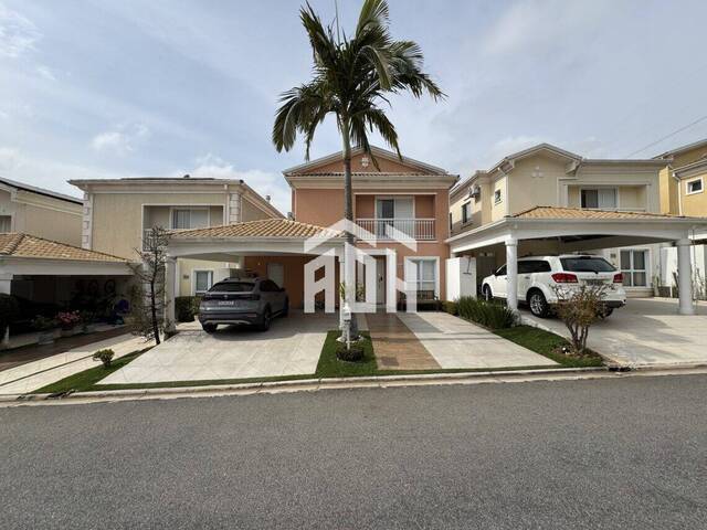 #1083 - Casa para Venda em Santana de Parnaíba - SP
