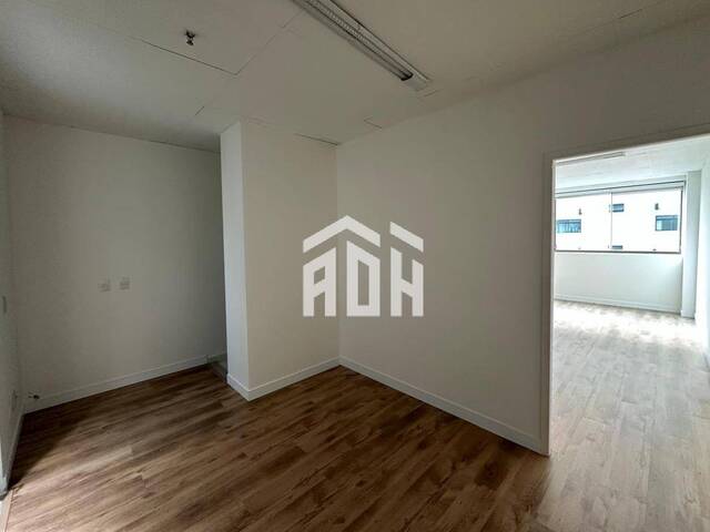 Sala para Locação em Barueri - 4