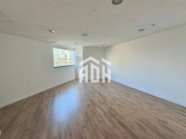 #1096 - Sala para Locação em Barueri - SP