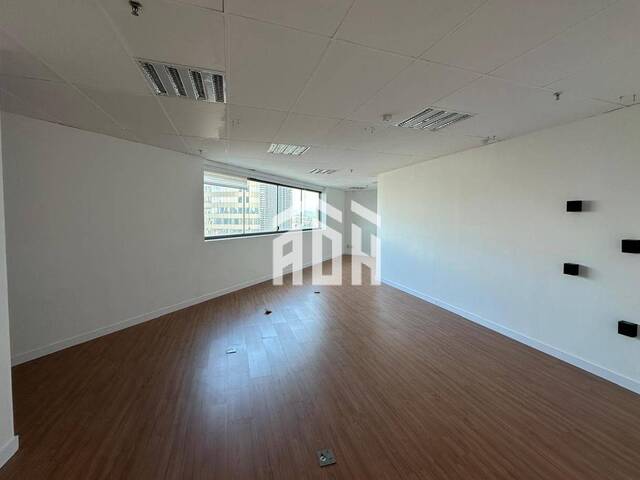 #1097 - Sala para Locação em Barueri - SP