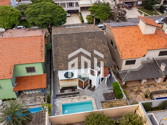#1115 - Casa para Venda em Santana de Parnaíba - SP