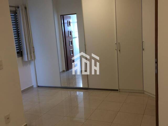 #1120 - Apartamento para Locação em Santana de Parnaíba - SP