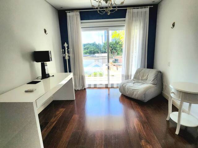 #1133 - Casa para Venda em Barueri - SP