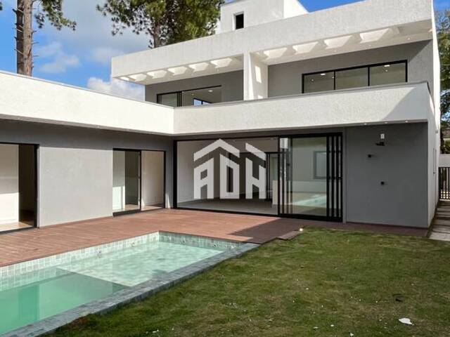#1135 - Casa para Venda em Santana de Parnaíba - SP