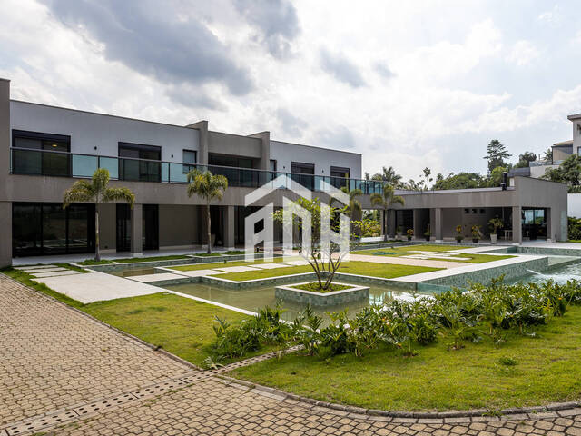 #1143 - Casa para Venda em Barueri - SP