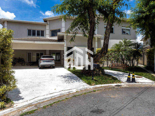 #1144 - Casa para Venda em Santana de Parnaíba - SP