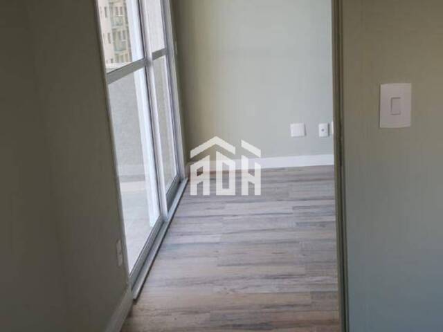 #1147 - Apartamento para Venda em Barueri - SP