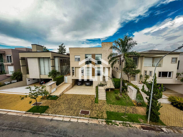 #1159 - Casa para Venda em Santana de Parnaíba - SP