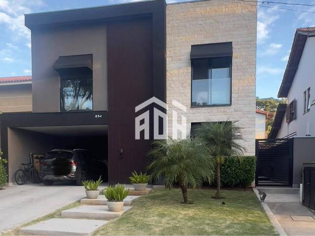 Casa para Venda em Santana de Parnaíba - 2