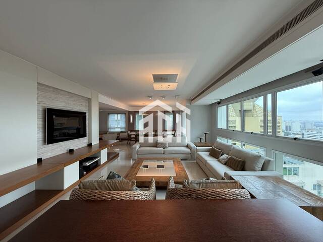 Locação em Alphaville Centro Industrial e Empresarial/Alphaville. - Barueri