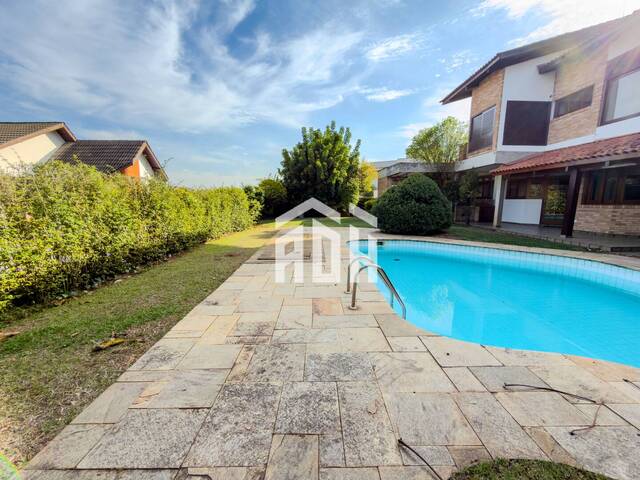 Casa para Venda em Santana de Parnaíba - 3