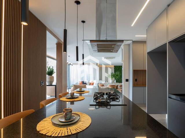 Casa para Venda em Santana de Parnaíba - 4