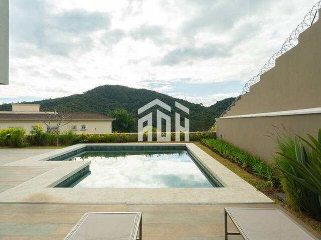 Casa para Venda em Santana de Parnaíba - 5