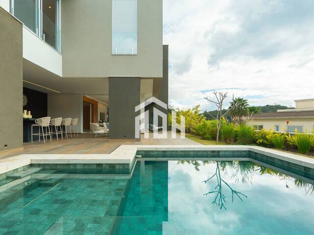 Casa para Venda em Santana de Parnaíba - 4