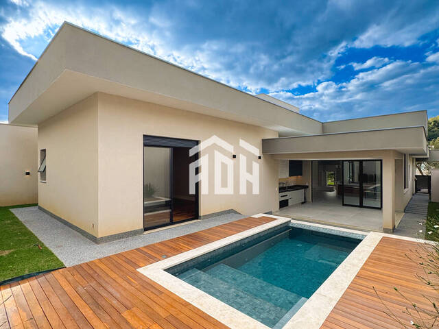 Casa para Venda em Santana de Parnaíba - 4