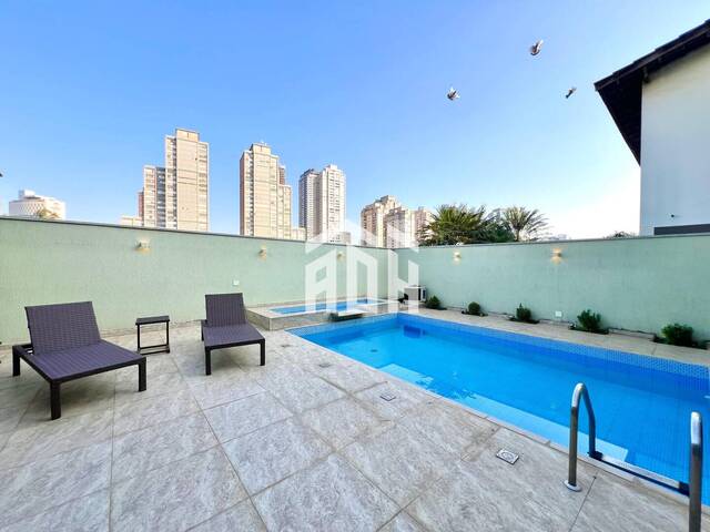 #1258 - Casa para Venda em Santana de Parnaíba - SP