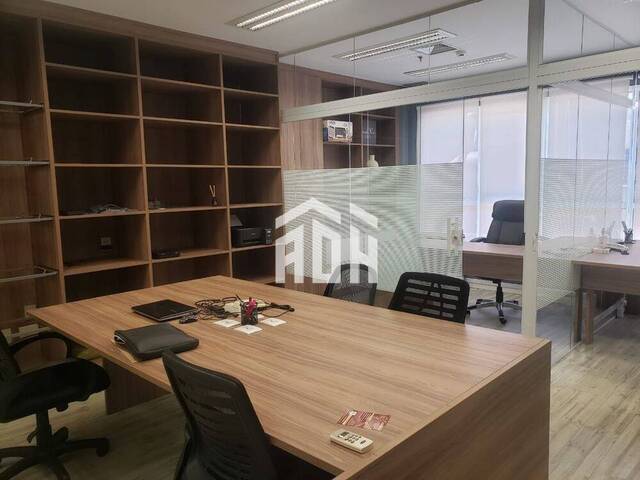 Venda em Sítio Tamboré Alphaville - Barueri