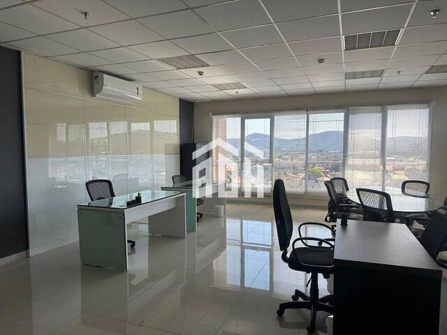 Locação em Sítio Tamboré Alphaville - Barueri