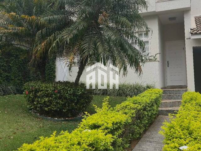 #1314 - Casa para Venda em Santana de Parnaíba - SP