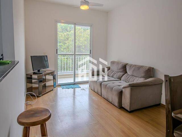 Locação em Jardim Tupanci - Barueri