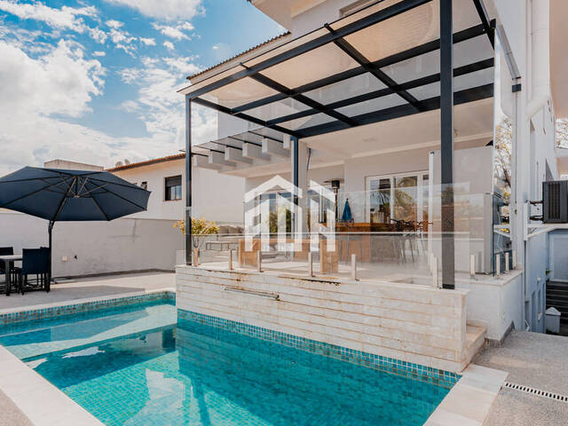 Casa para Venda em Santana de Parnaíba - 5